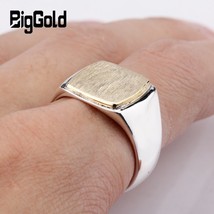 925 Sterling Silver Signet Men Ring Simple Elegant Gold Color Square Brushed Sig - £36.81 GBP