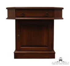 Pennsylvania House Solid Cherry Traditional Style 24&quot; Square Accent Storage E... - £480.76 GBP