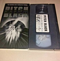 Pitch Black (2000) - VHS Tape Movie Vin Diesel Ex Blockbuster Rental - £7.40 GBP