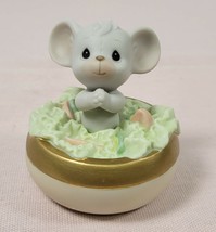 Precious Moments FIGURINE 1996 &quot;Lettuce Pray&quot; #261122.   8-4 - $9.49