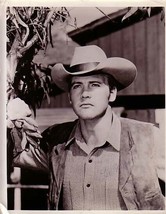 Lee MAJORS-8X10 B&amp;W PHOTO-6 Million Dollar Man Tv Fn - £17.79 GBP