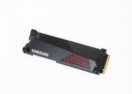 Samsung 990 PRO 1TB M.2 NVMe SSD with Heatsink MZ-V9P1T0CW image 2
