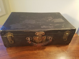 Black C. Kuntzendorf &amp; Co. Modern Luggage Chicago Travel Case w/ Eagle Lock - $44.55