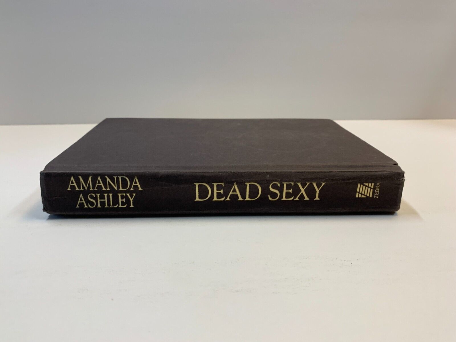 Primary image for Dead Sexy by Amanda Ashley Hardcover Book
