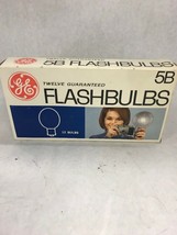 Vintage Ge Flashbulbs 5B Blue Top Camera 12 Pcs Original Box - £23.73 GBP