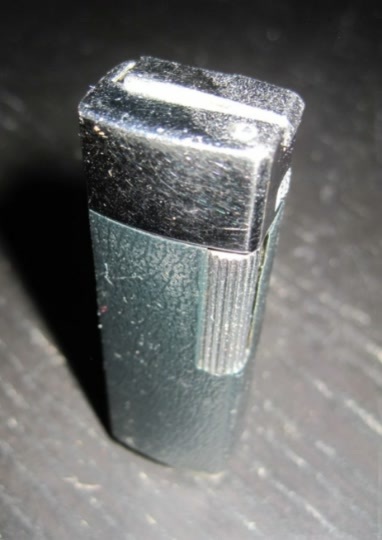 Vintage SLIMBOY Faux Plastic Leather Lift Arm side Roller Gas Butane Lig... - $4.99