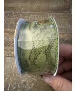 Joanns Decorative Ribbon 1-1/2” X 15ft - $214.64 MXN