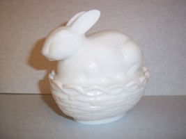 Mosser Glass Milk White Easter Bunny Rabbit On Nest Basket Candy Dish Bo... - $26.14
