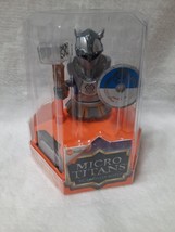Hexbug Micro Titans RC Brawler Bots Action Figure 3&quot; Viking Orange Charging Base - £5.51 GBP