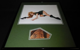Jane Fonda Signed Framed 16x20 Photo Display JSA Barbarella - £118.42 GBP