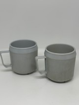 VTG Therma-Systems Therma-Mug Set Of 2 Gray Plastic Insulated Cups USA H... - $152.10 MXN