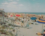 1950s Lusterchrome Postcard - Beach Scene and Bathers - Ogunquit Maine - £7.67 GBP