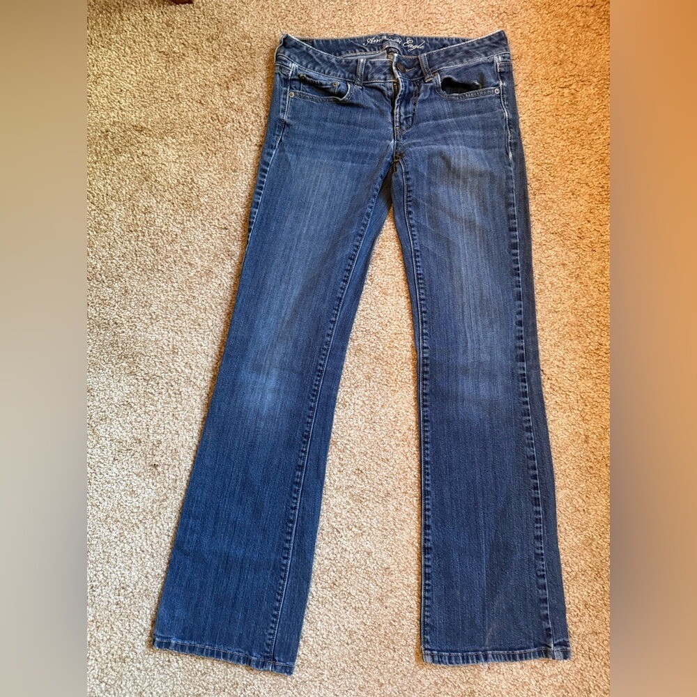 American Eagle jeans favorite Boyfriend size 6 - $30.00