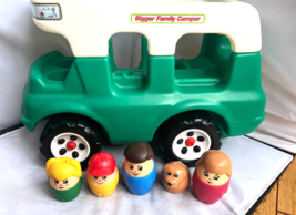 Vintage Step 2 Bigger Family Camper Large Chunky People dog RV Ride Plastic Toy - £66.17 GBP