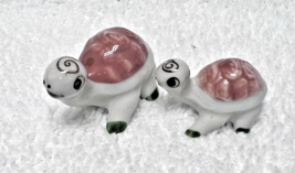 2 Super Cute Small Turtles Colorful Turtle Figurine Hand Painted Porcela... - €14,10 EUR