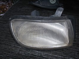 1995 1996 1997 MAXIMA RIGHT MARKER LIGHT TURN OEM USED ORIGINAL EQUIPMENT - $1,416.14 MXN