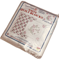 Hummingbird Jack Dempsey Needle Art 6 - 18&quot; Quilt Squares AND Floss #732... - £12.85 GBP
