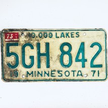1973 United States Minnesota Lakes Passenger License Plate 5GH 842 - $19.07 CAD