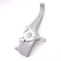 17-22 Tesla Model 3 Front Right Passenger Knuckle Spindle Hub Housing -2... - €102,00 EUR