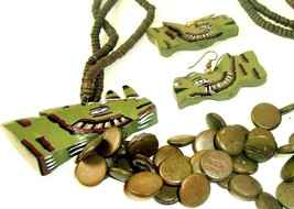 Vtg Necklace earrings set Rhino Tribal Safari Carved Wood Animal Kitsch funky - £23.23 GBP