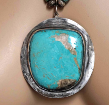Vintage HUGE Navajo Turquoise Necklace Medallion Pendant Silver Setting ... - £480.76 GBP