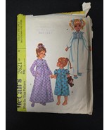 McCalls Sewing Pattern # 2621 Girls 1970s Bathrobe Nightgowm Size 10 Vin... - $182.01 MXN