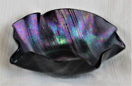 Marsha Huggins Signed Irridescent Blue Glass Bowl - $25.84