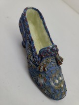 If the Shoe Fits - NoStalgia - decorative shoe - flowers - 4” collectibl... - £3.93 GBP