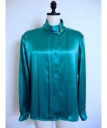Vinatag 80s Emerald Green Liquid Satin Blouse 16 L Pleated Stand Up Coll... - £22.02 GBP