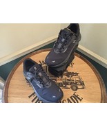 On Cloudrunner 2 Women&#39;s Size 9.0 - Waterproof Hiking Shoes  - $2,819.68 MXN