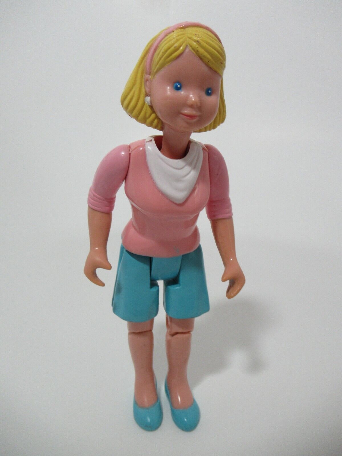 Fisher Price Loving Family Dream Dollhouse RV Mom blonde pink blue shorts - $10.39