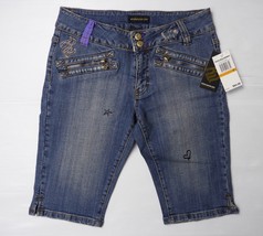New w/ tags Roca Wear Women&#39;s blue denim Bermuda Shorts Zipper Pockets Size 7 - $18.21