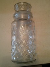 036 Vintage Planters Peanuts Glass Jar Decanter With Lid Mr. Peanut - $14.84