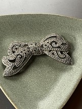 Estate Huge Faux Marcasite Art Deco Style Silvertone Ribbon Bow Brooch Pin – - £15.34 GBP