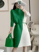 LANMREM Color Block Pleated Dress For Women Stand Collar Loose age Waist Dresses - £141.22 GBP