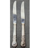 1950&#39;s 2 Silver Plate Wm Rogers Oneida Sectional Valley Rose Bread Knives - £13.82 GBP