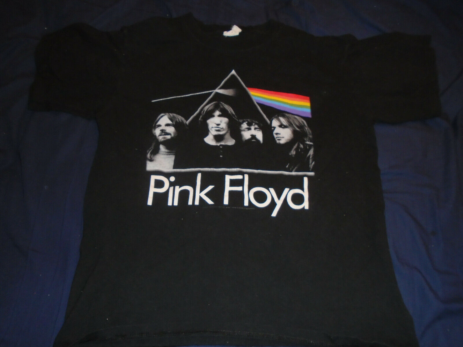 VINTAGE PINK FLOYD CONCERT SHIRT SIZE M - $19.79