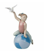 NIB LLADRO NAO FIGURINE #1421 &quot;GRACE AND POISE&quot; GRACIA Y HABILIDAD GIRL ... - £98.29 GBP