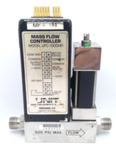 Unit UFC-1000HP Mass Flow Controller Range 500 SCCM Gas H2 - $463.47 MXN