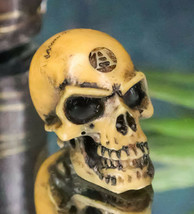 Wicca New Age Alchemy Emblem Lapillus Worry Token Skull Gothic Mini Figurine - £7.06 GBP