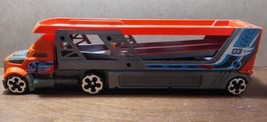 Hot Wheels Mega Hauler Mattel 14 Car Carrier Removable Cab Shoot Out Front - £13.34 GBP
