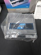 New Old Stock Kinyo Kr -22 Video Vhs Video Rewinder Fast Forward Sealed W/ Box - £36.50 GBP