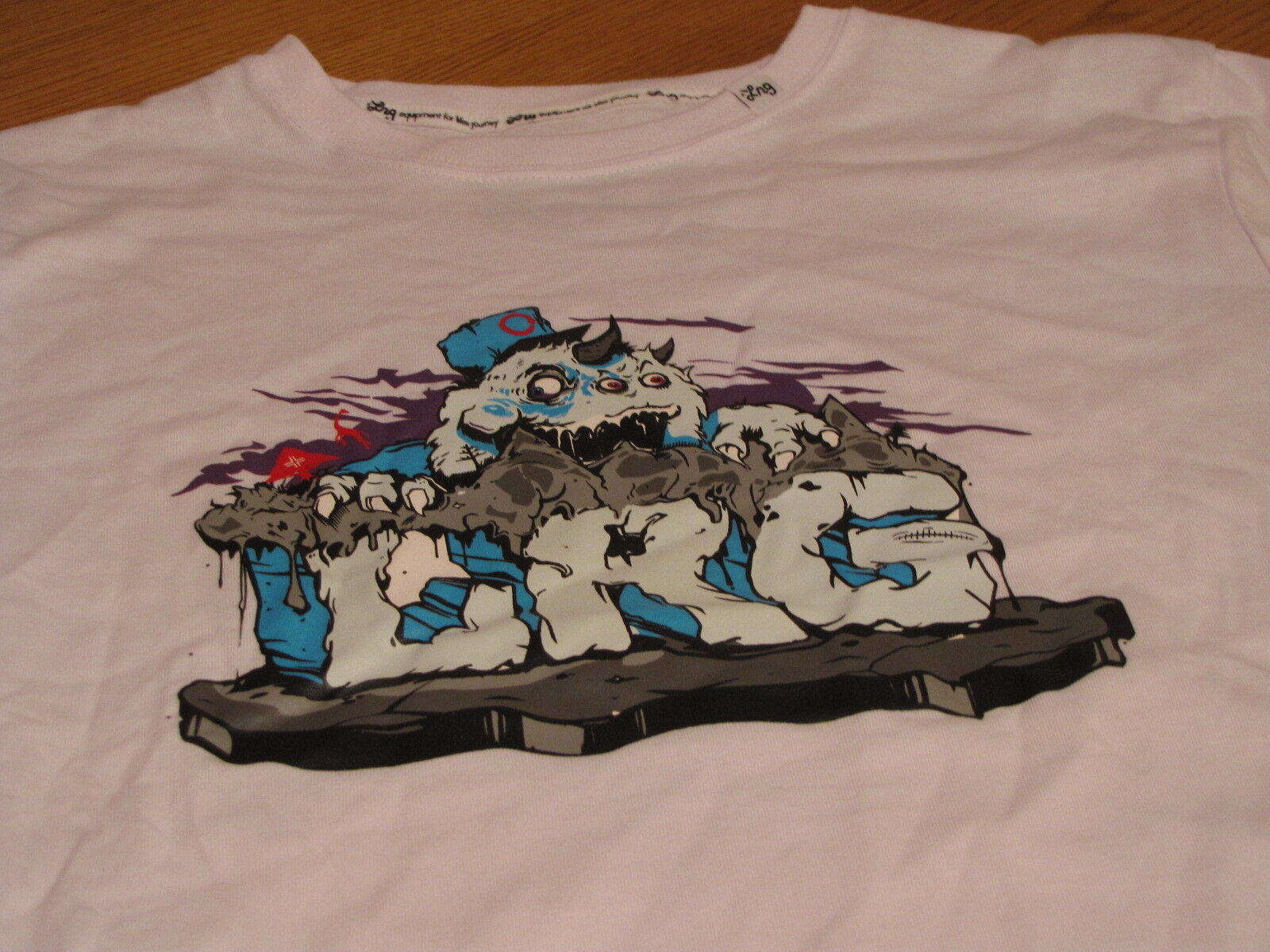 Boy&#39;s youth white LRG brand monster T shirt premium fit XL RARE logo NEW... - $7.71