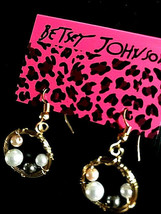 Betsey Johnson Gold Alloy Pearl Wrapped Hoop Dangle Wire Earrings - £7.15 GBP