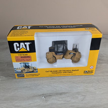 Norscot 1/50 Scale CAT CB-534D XW Vibratory Asphalt Compactor - New in Box - £32.19 GBP