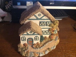 House Of Lloyd Lighted Cottage House Winter Season 1993 - $30.99