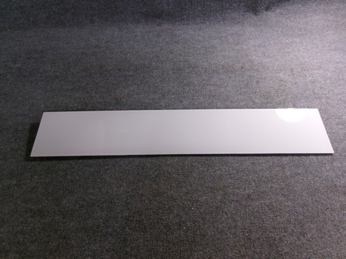 DA64-06603C Samsung refrigerator freezer top glass door - $150.00