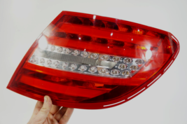 12-14 Mercedes W204 C250 C350 C63 AMG LED Rear Right Side Tail Light Lam... - £95.92 GBP