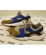 Nike WMNS PRM Womens Sz 8.5 1/2 Air Huarache Run Premium Olive Silver 68... - $721.33 MXN