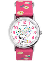 Timex Women&#39;s Quartz Analog Pink Nylon Watch 38mm - $949.17 MXN